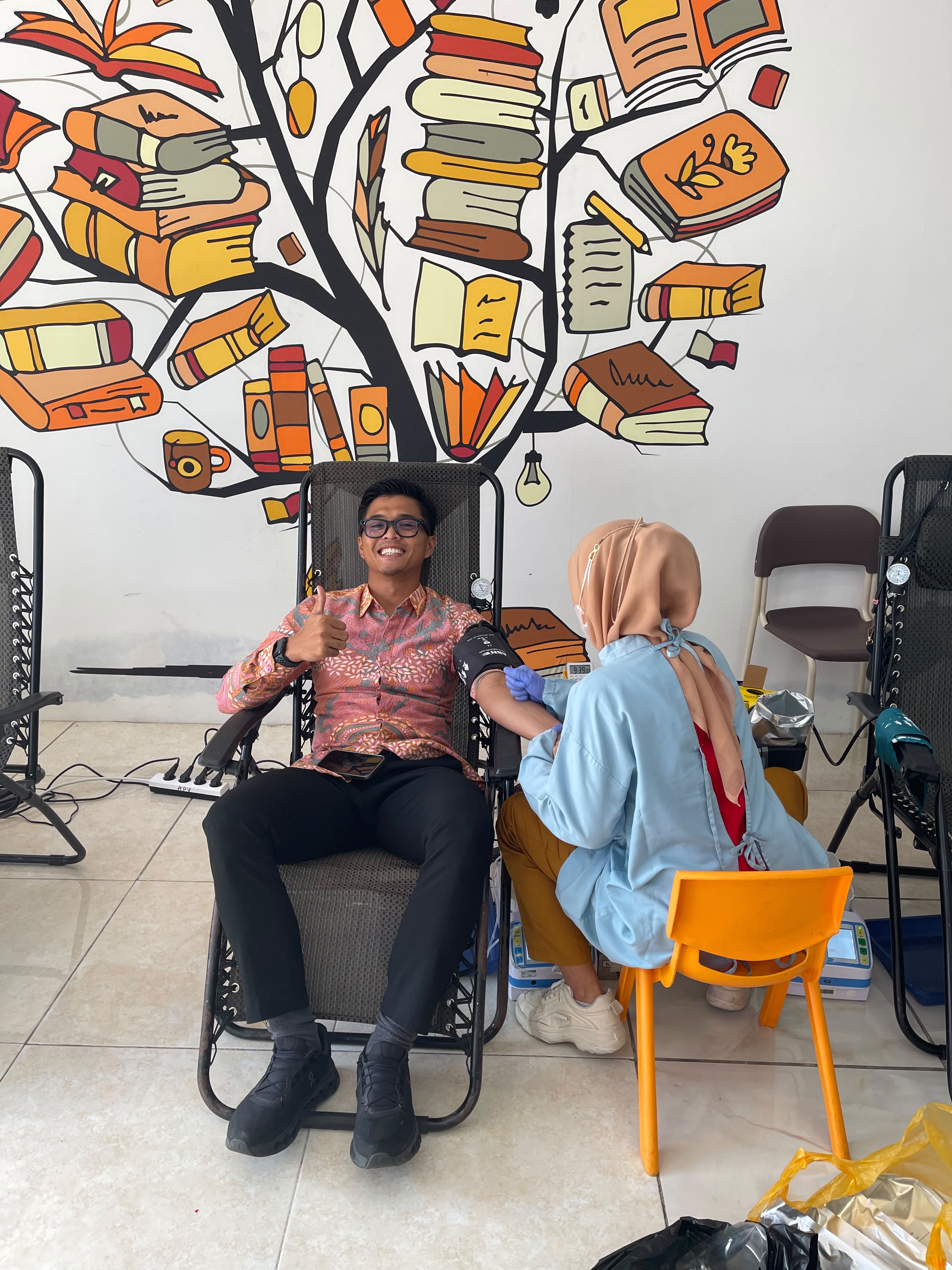 FEB Unej dan Honda Gelar Donor Darah, Selamatkan Ketersediaan Stok Darah Palang Merah Indonesia